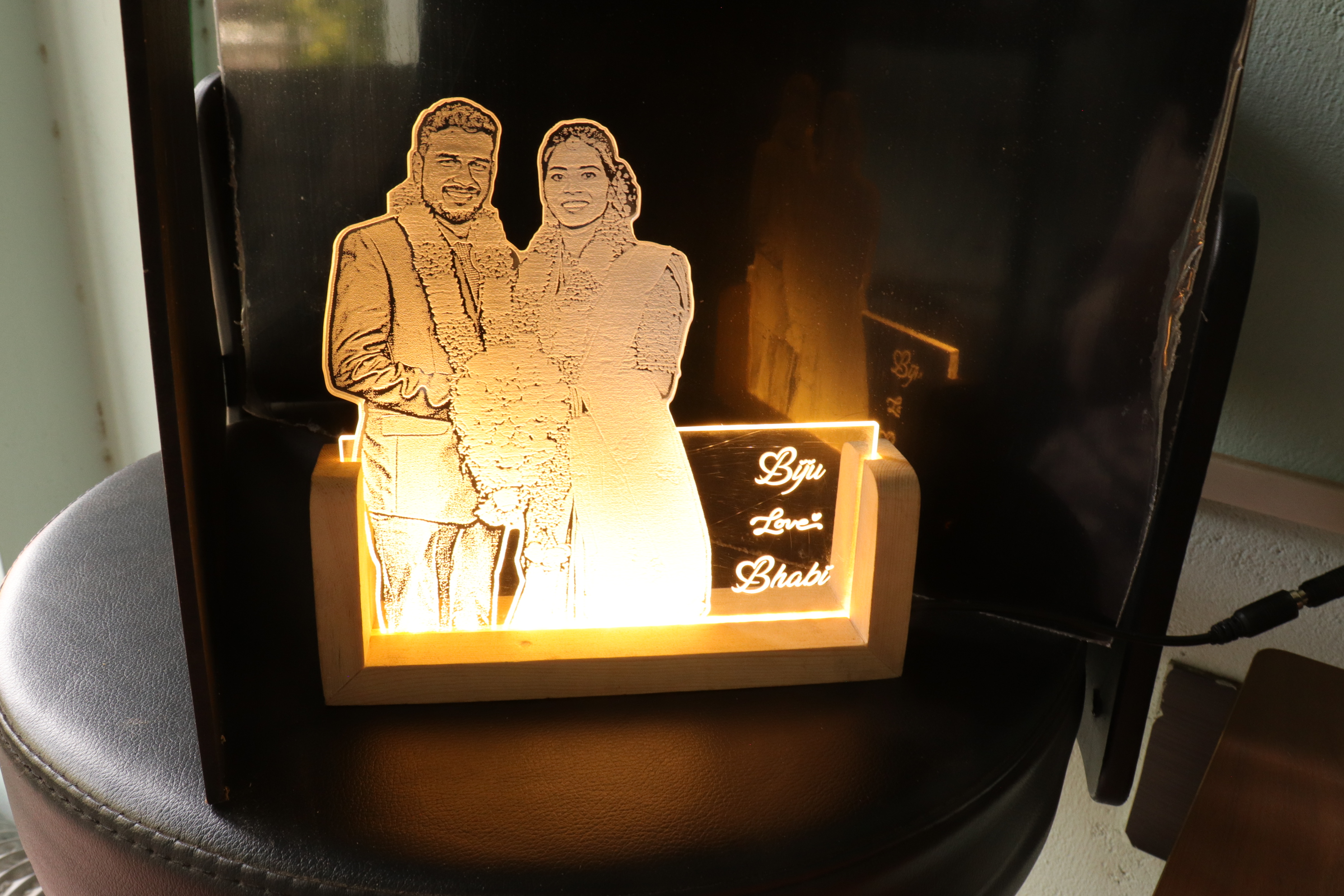 Personalized Couple Picture Engraved Night Lamp image 2